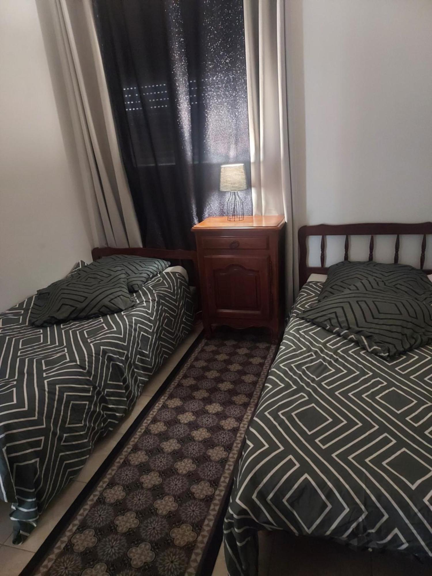 Appartement Meuble Avec Deux Chambres Moulins  Eksteriør billede